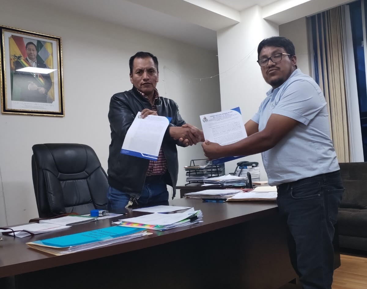 Uyuni se convierte en un municipio ambientalista modelo tras convenio con UBO